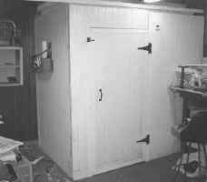 fer-room001.JPG (27470 bytes)